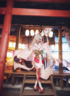 【肛交车展女郎】【完】